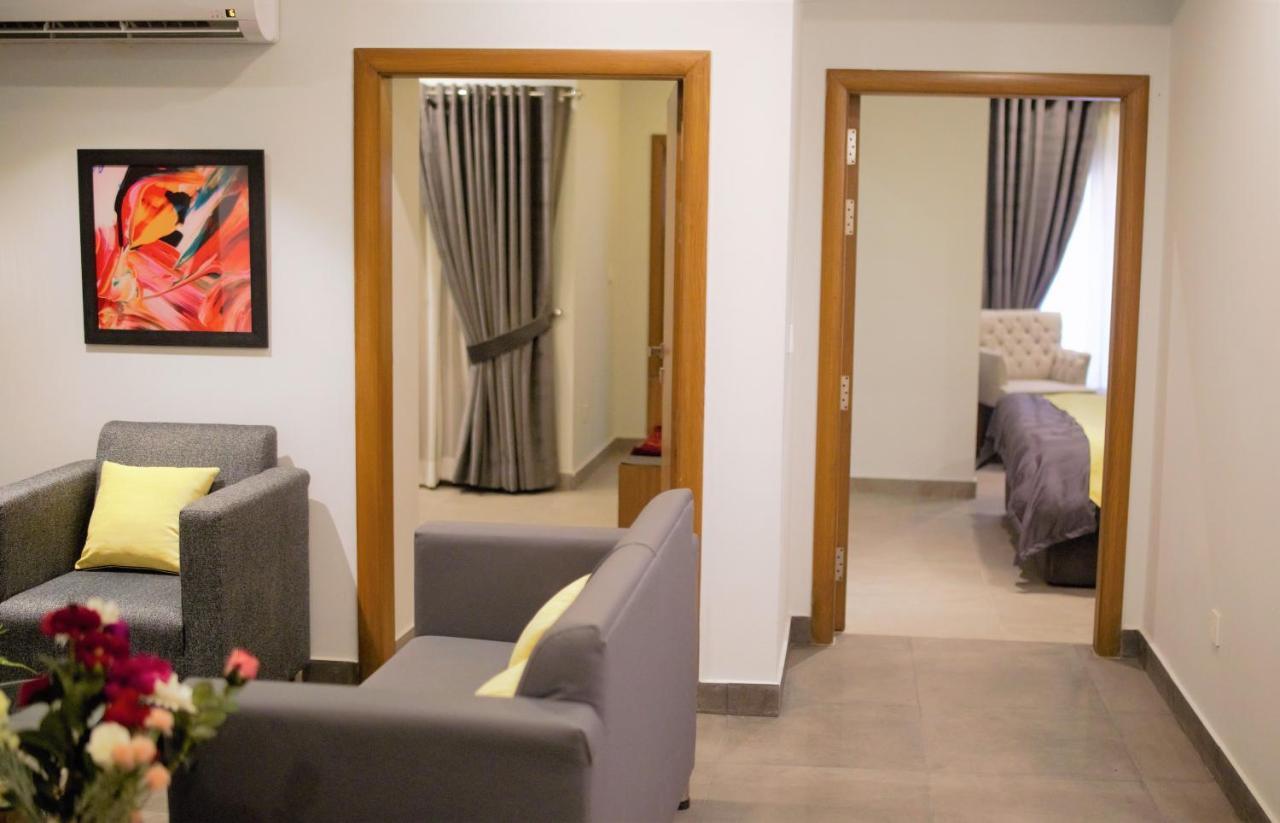 راوالبيندي Space Luxury Rental Suites المظهر الخارجي الصورة